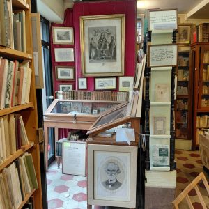 Libreria Pera